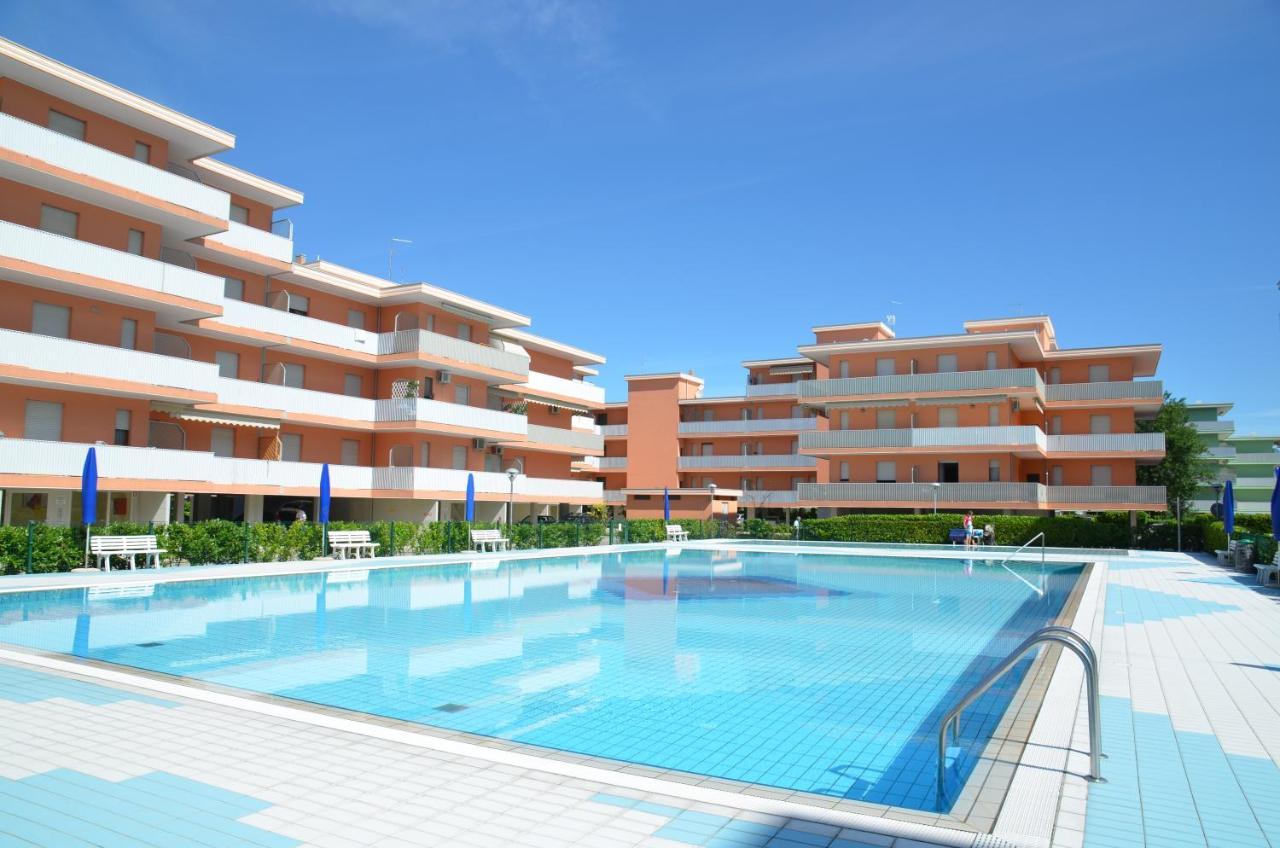 Residence Valbella Bibione Exterior foto